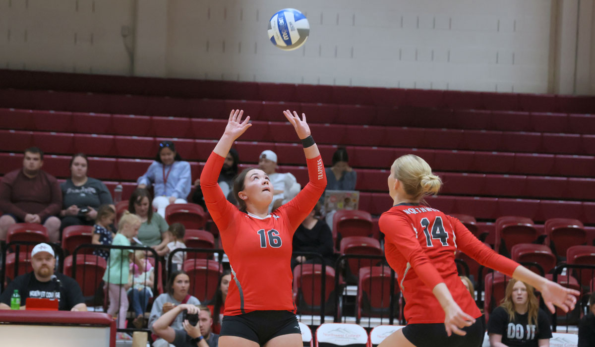 NWC Trapper Athletics - Women's Volleyball